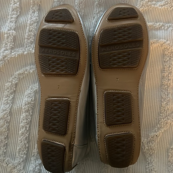 Aerosloes loafers size 7 silver - Picture 2 of 2